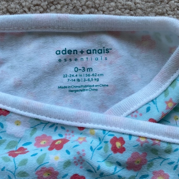 aden+anais essentials Swaddle Wrap - Picture 5 of 5